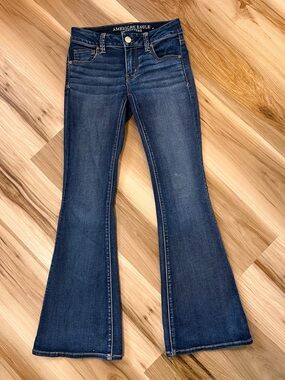 American Eagle AE Women’s 0 Short Boho Flare Jeans Festival Low Rise Y2K Dark